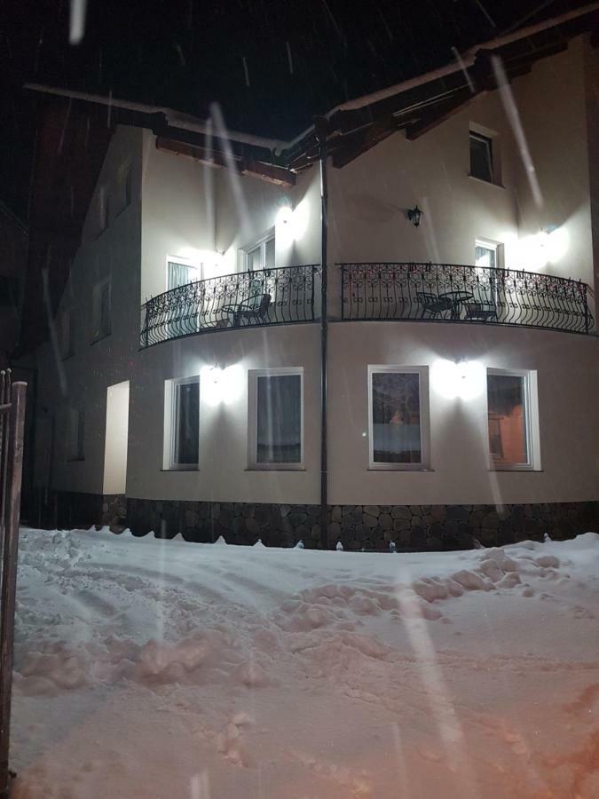Hotel Popasul Calatorului Moisei Exterior foto